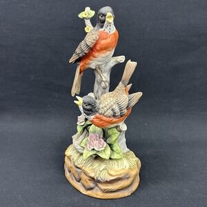 Arnart Imports /Royal Crown Bisque Porcelain‎ Robin Bird Music Box, Vintage 1982